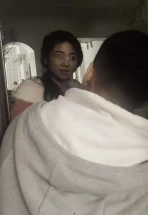 景区吃瓜女子原视频,一幕引发全民围观的社会现象