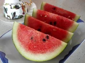 我吃瓜吃西瓜皮,揭秘“我吃瓜吃西瓜皮”的趣味生活